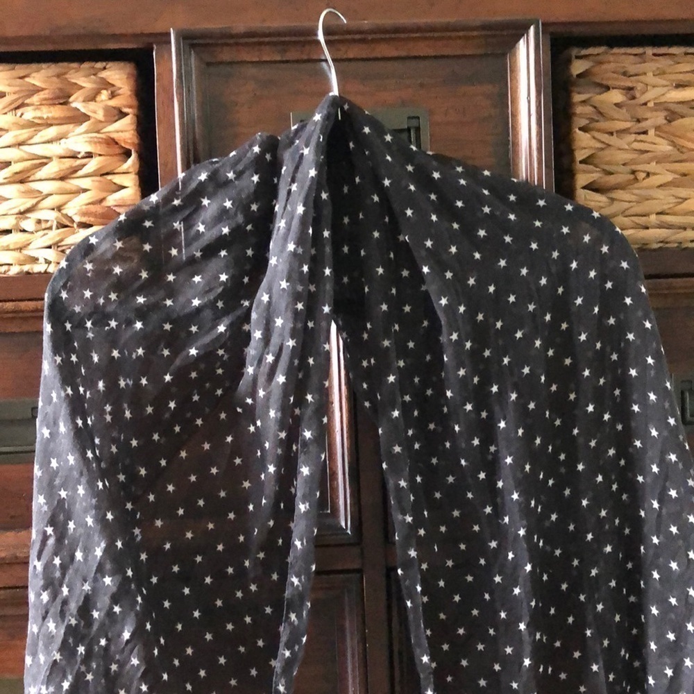 Sheer black & white star lightweight scarf with fringe